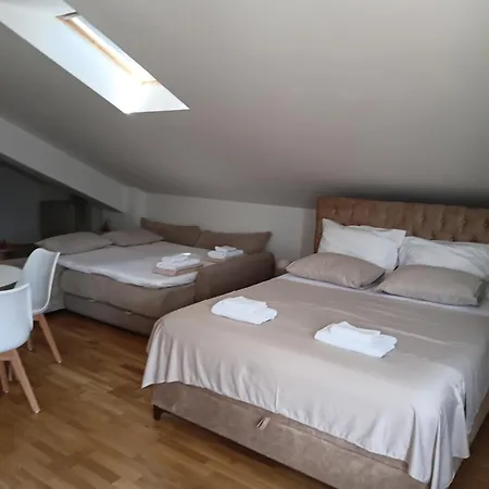 Nadja Apartament